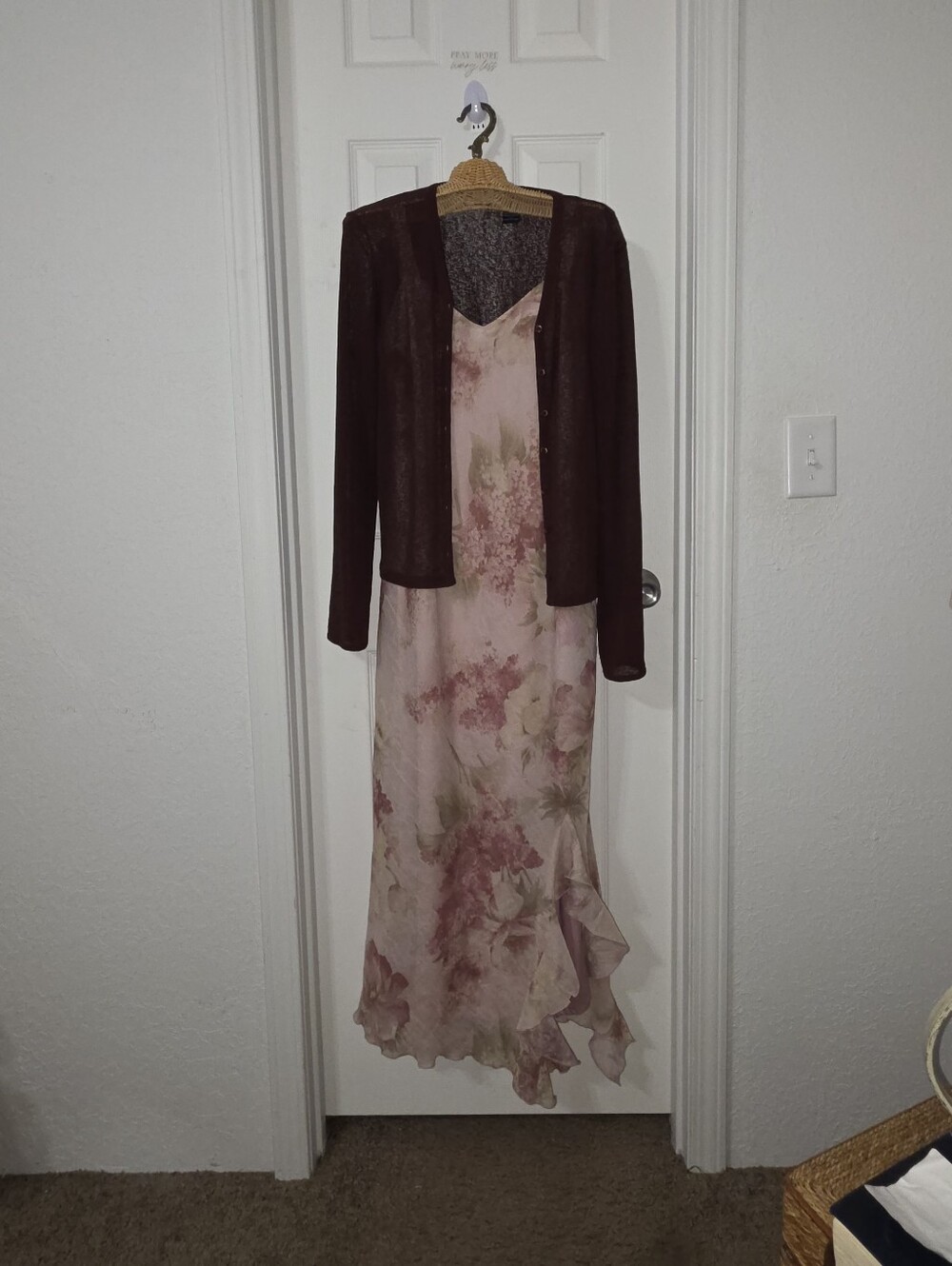 Y2k Kathy Roberts Floral Dress.    《Size 10》